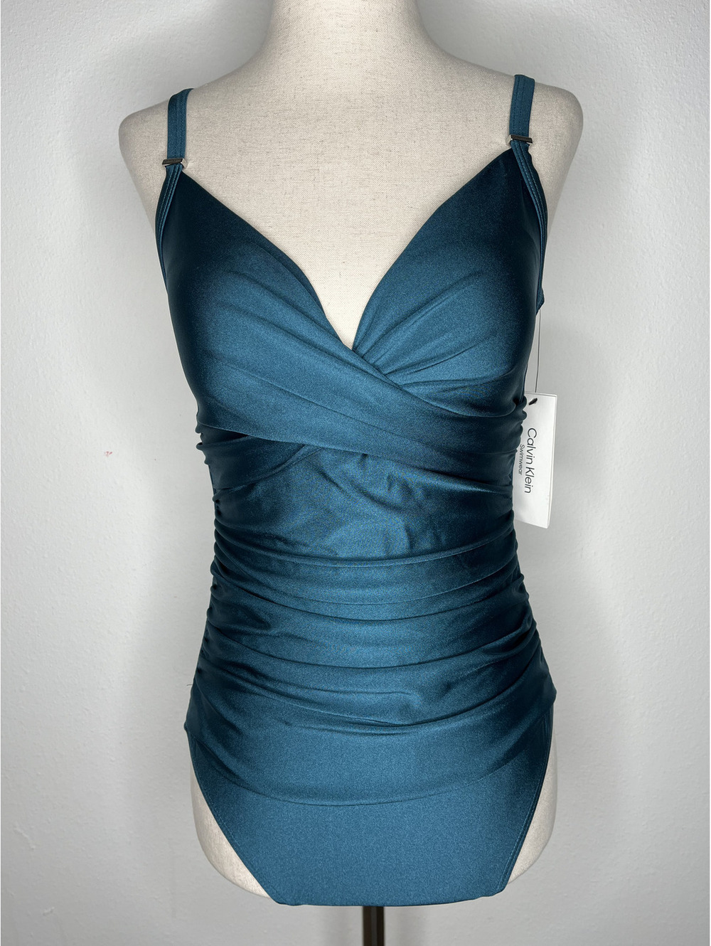 NWT Calvin Klein Women's Blue One-Piece Swimsuit Size 6